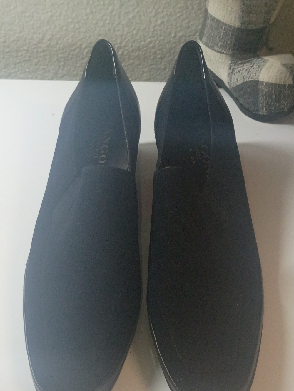 Rangoni Black Slip-On Loafers for Women